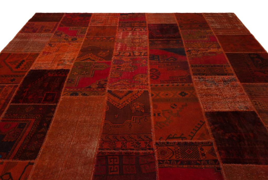 Apex Patchwork Carpet Red 20385 298 X 422 Cm