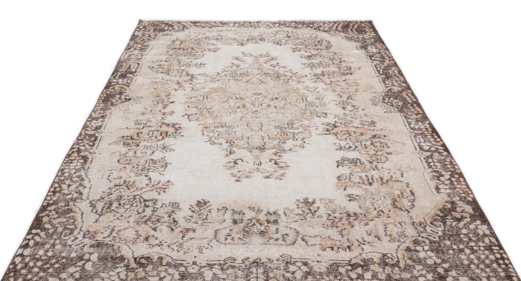 Apex Vintage Carpet Beige 15575 182 x 302 cm