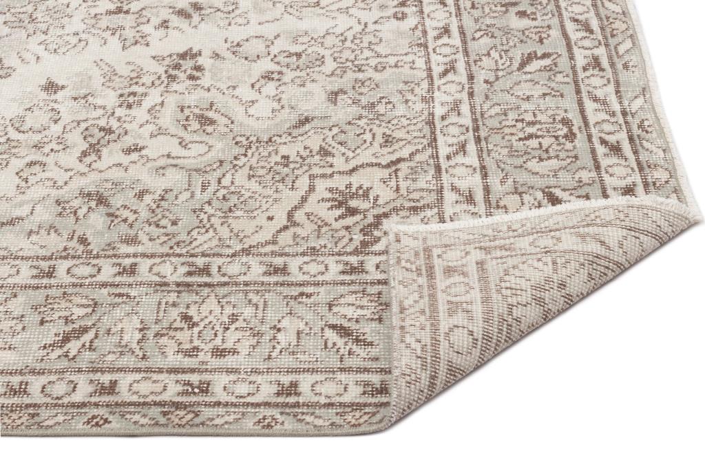 Apex Vintage Carpet Beige 16700 166 x 293 cm
