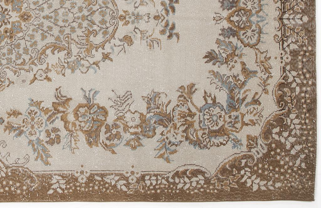 Apex Vintage Carpet Beige 5524 186 x 310 cm