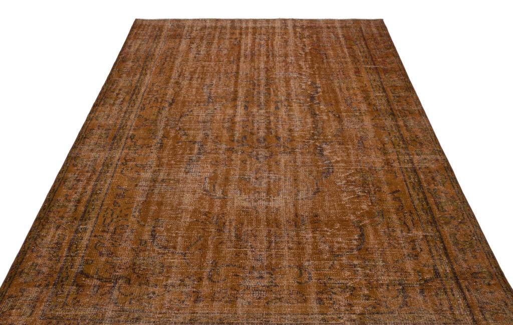 Apex Vintage Carpet Brown 27065 186 x 273 cm