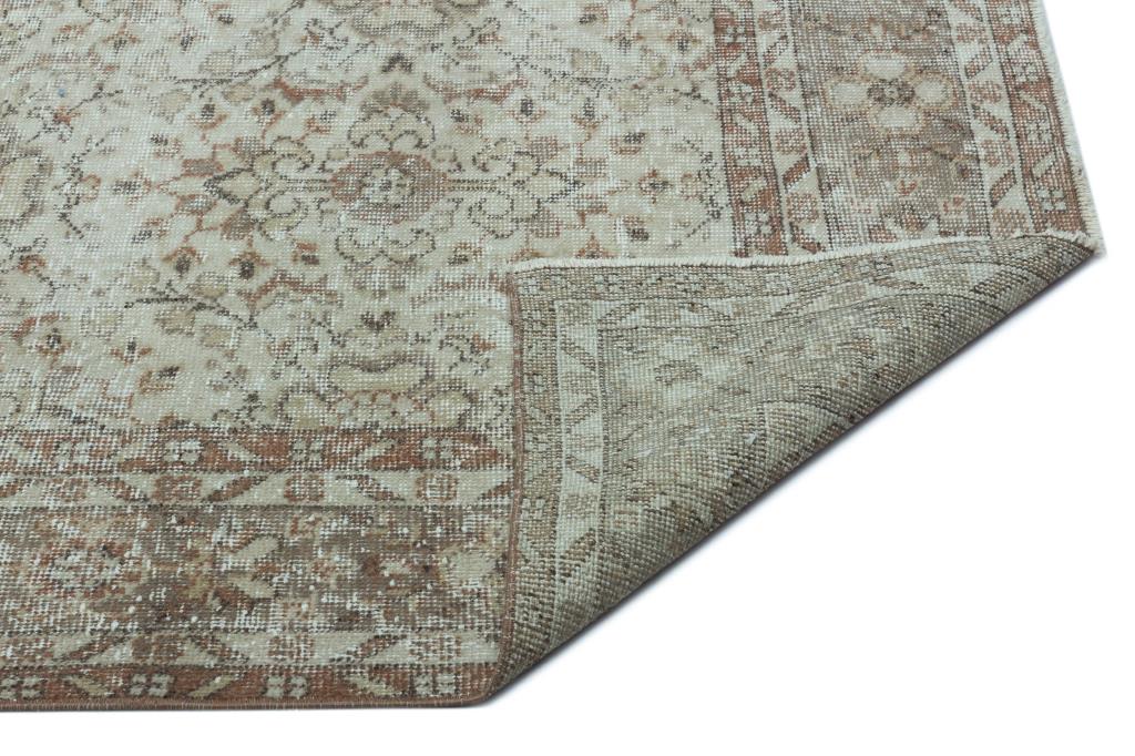 Apex Vintage Carpet Green 22721 183 x 307 cm
