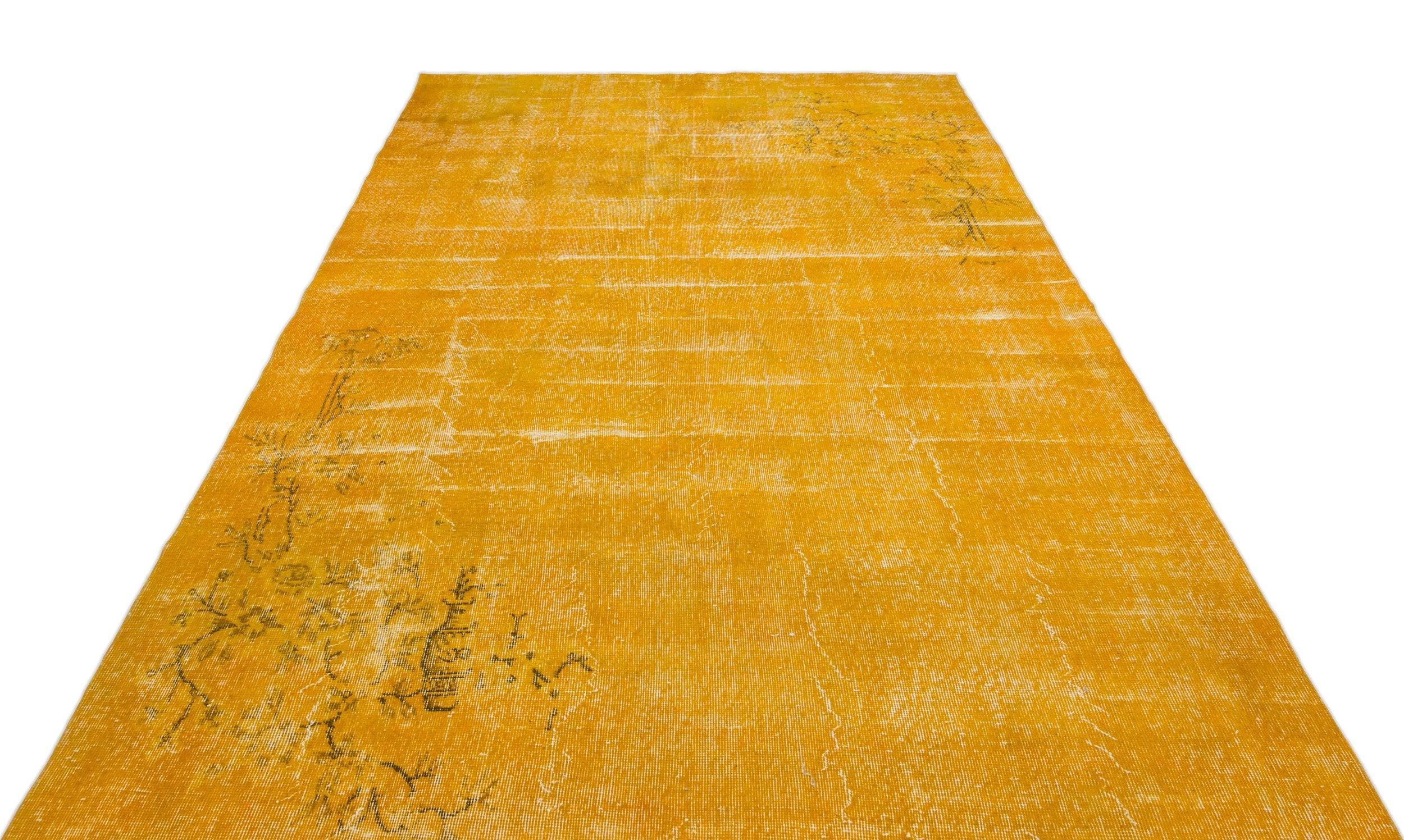 Apex Vintage Yellow 20024 195 cm x 317 cm