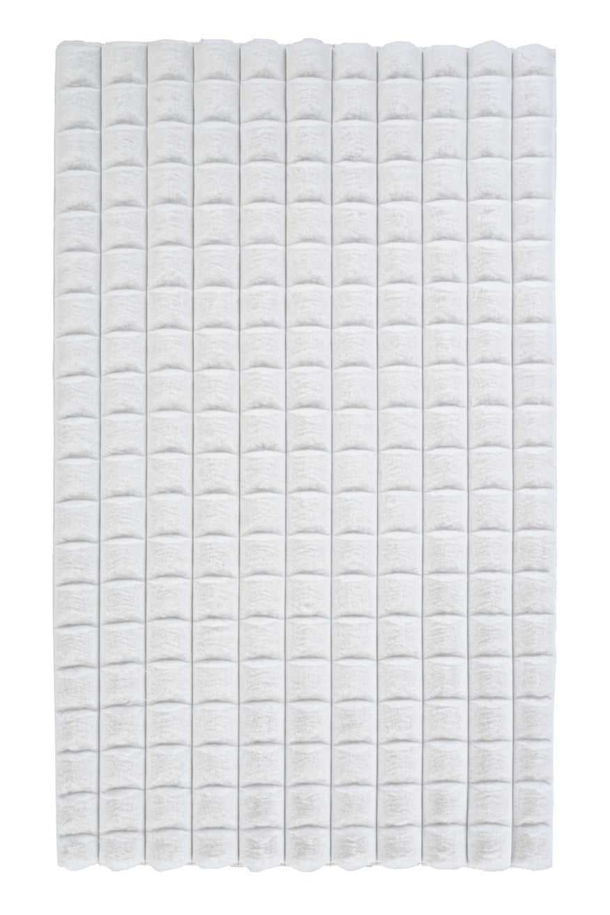 Diamante 7001 White Decorative Rug