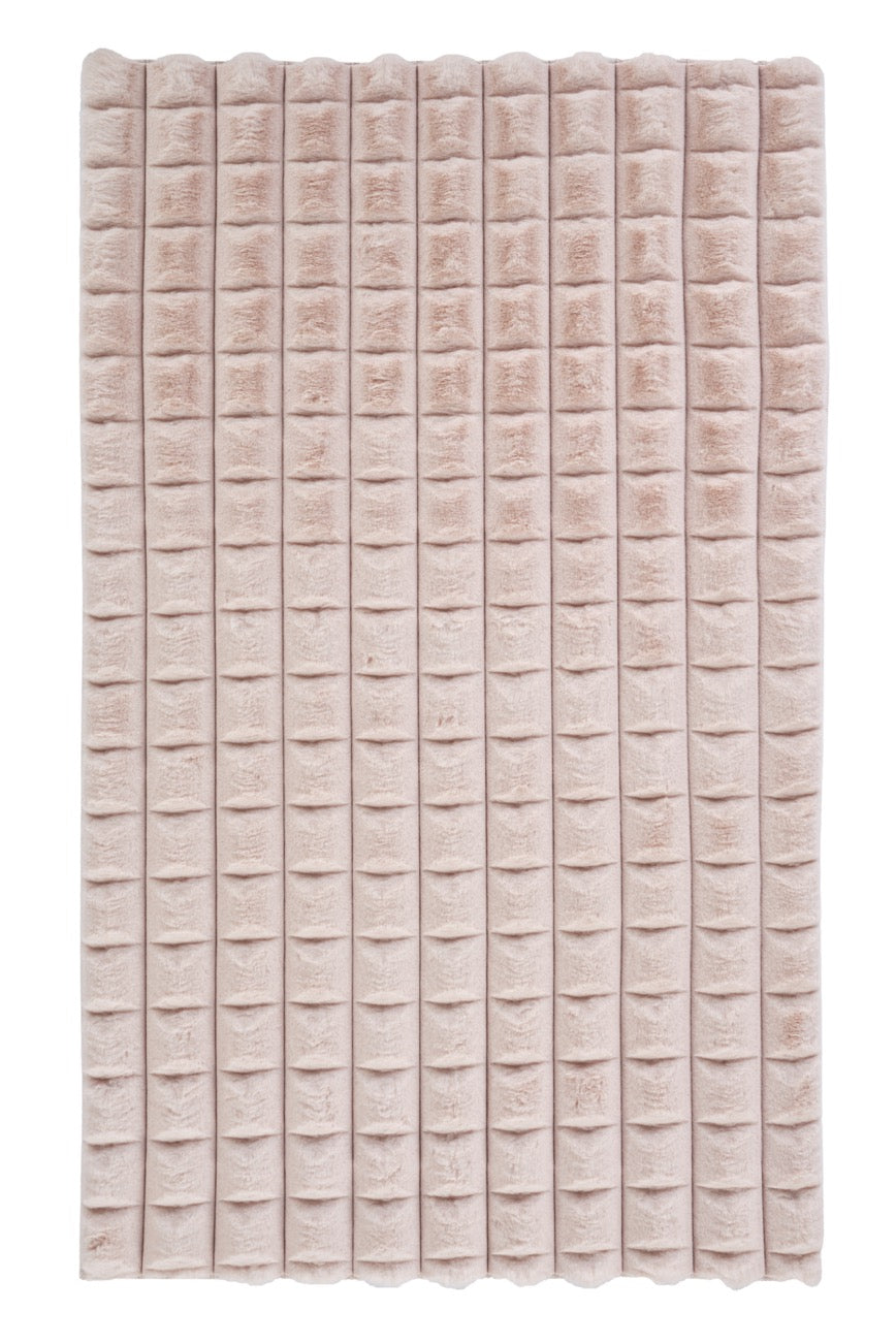 Diamante 7004 Powder Pink Decorative Rug