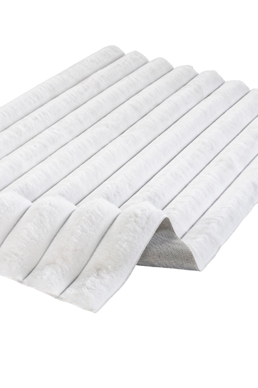 Linio 8051 White Decorative Rug