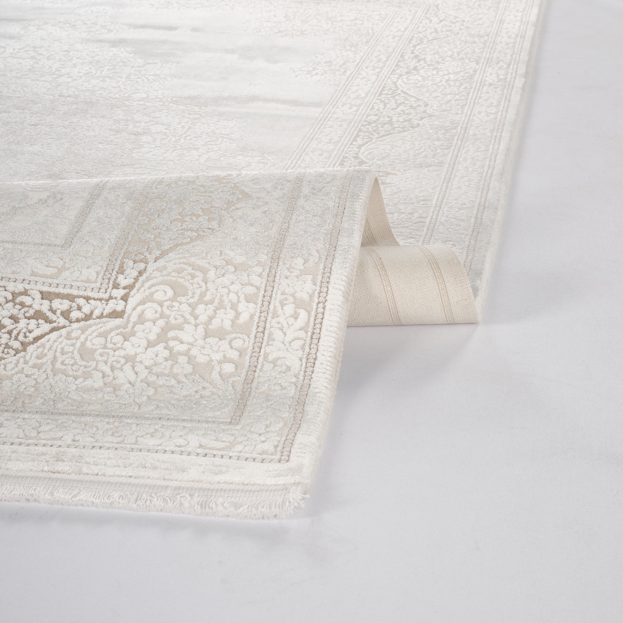 Marea 8812MA Vizon - Machine-Made Carpet