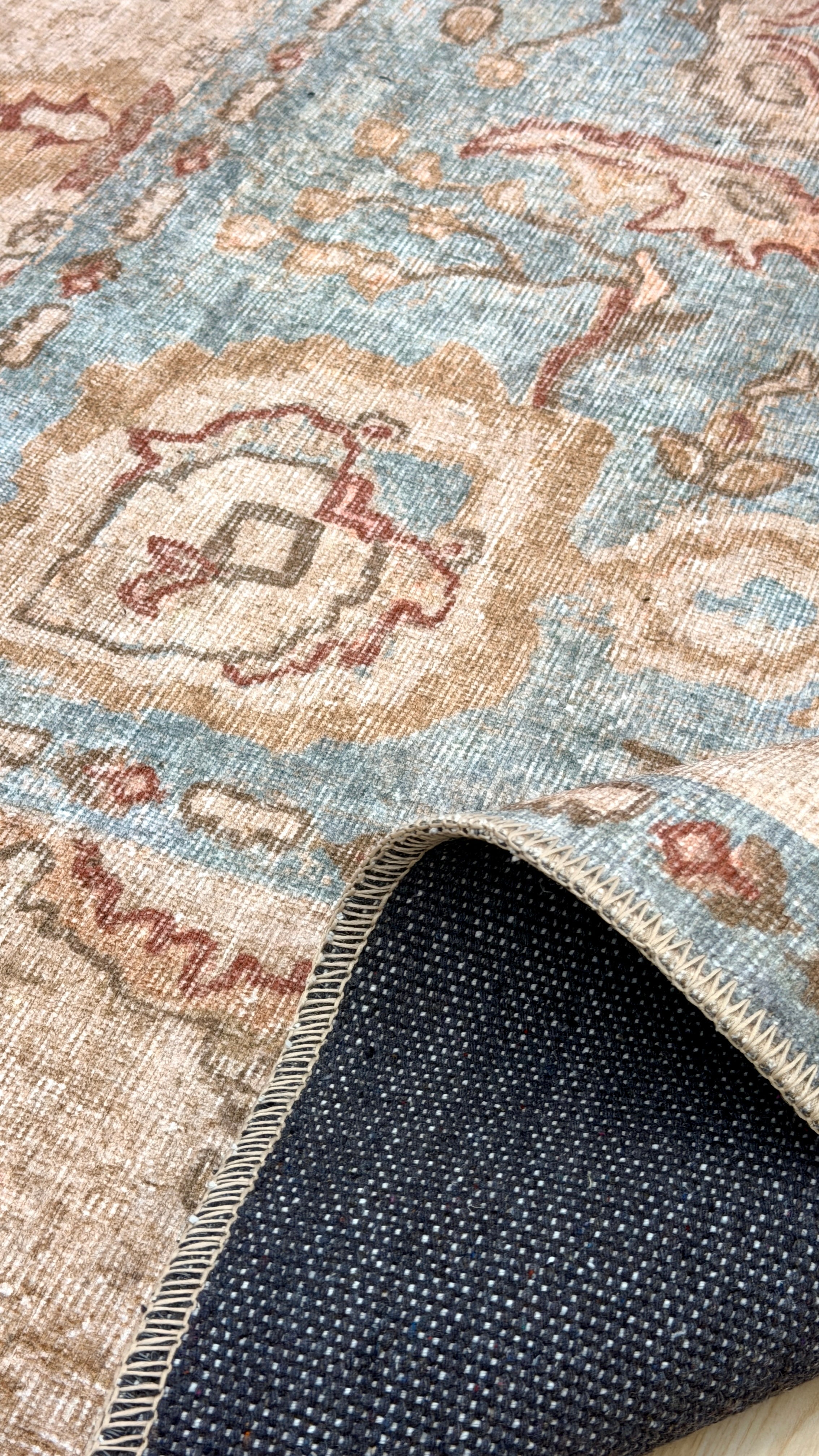 Velora 3032 - Decorative Machine-Woven Rug