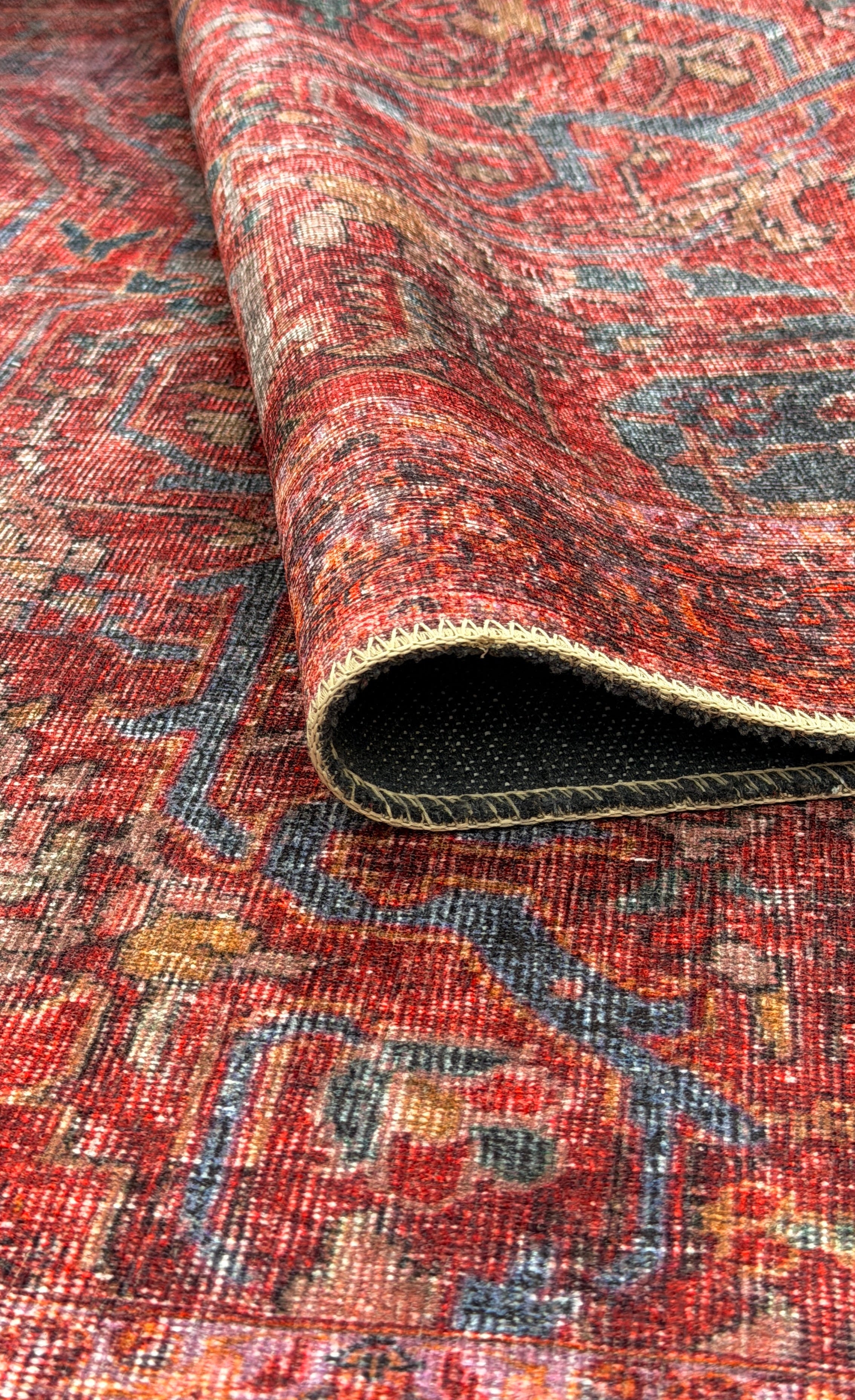Velora 3035 - Decorative Machine-Woven Rug
