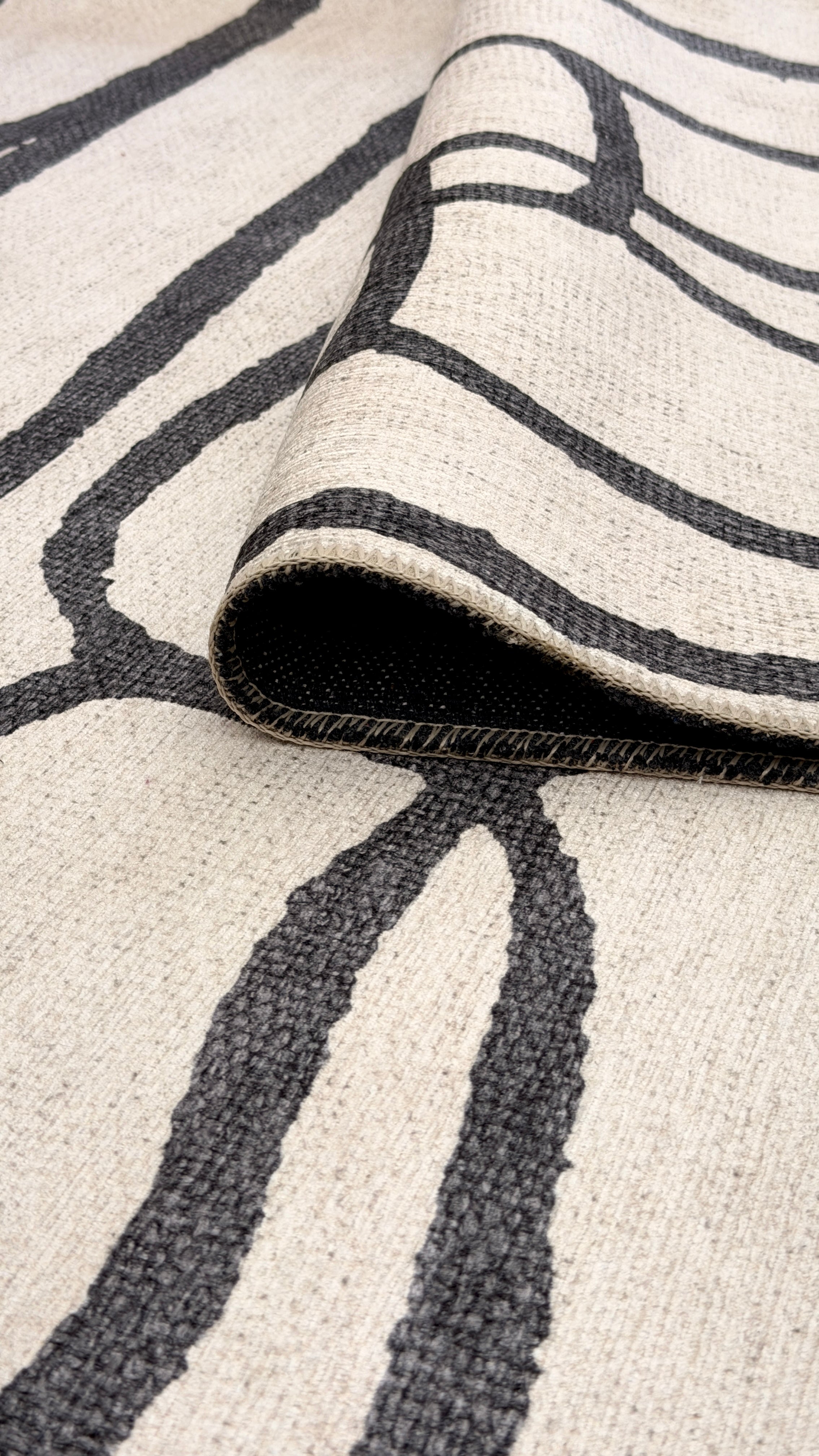 Velora 3037 - Decorative Machine-Woven Rug
