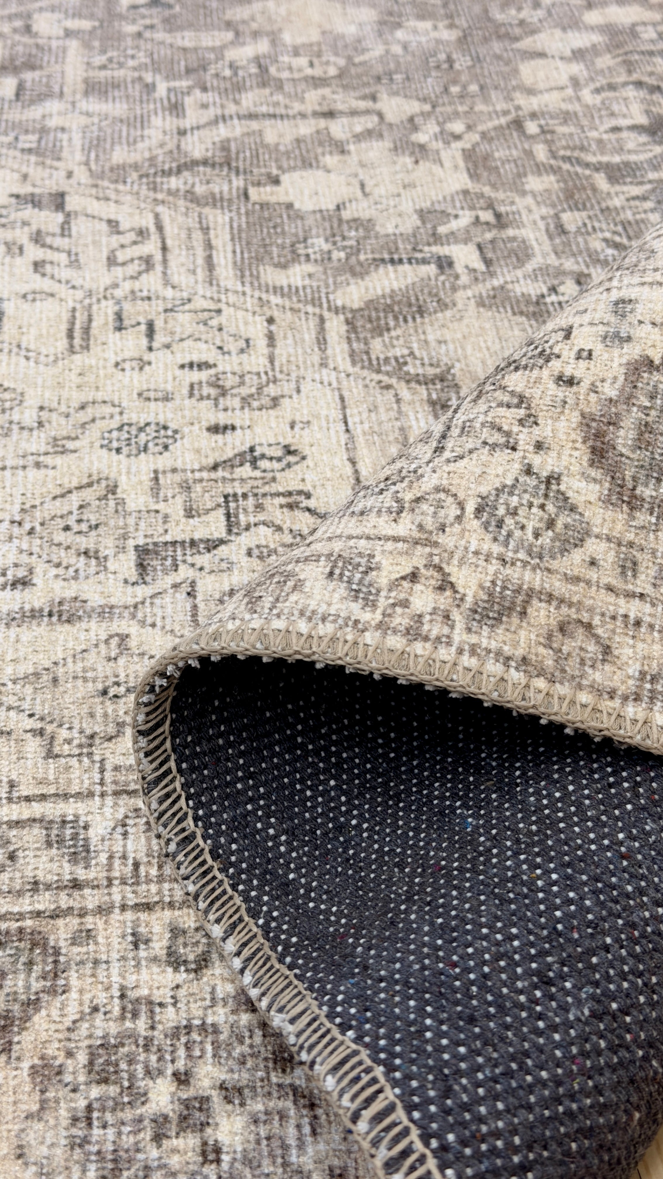 Velora 3044 - Decorative Machine-Woven Rug