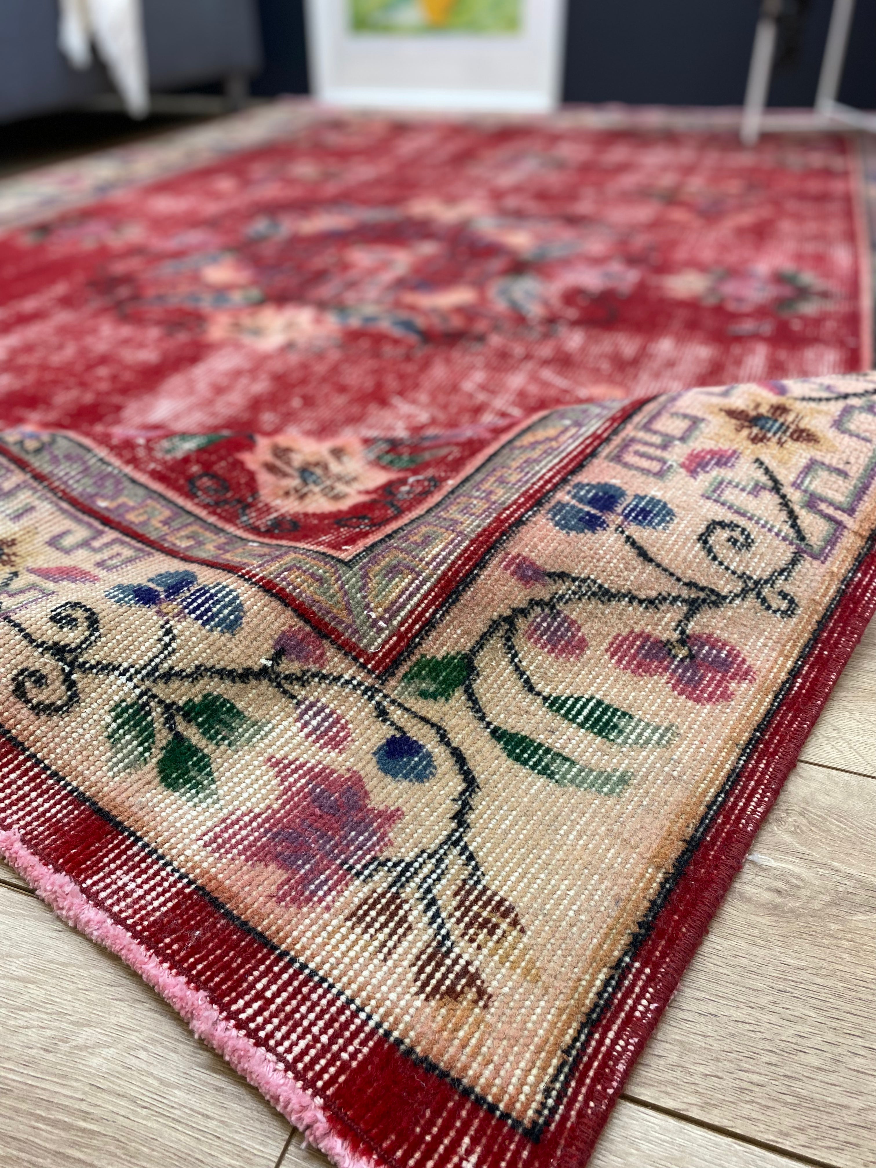 Traditional Design Floral Over Dyed Vintage Rug 5'10'' x 9'2'' ft 177 x 280 cm