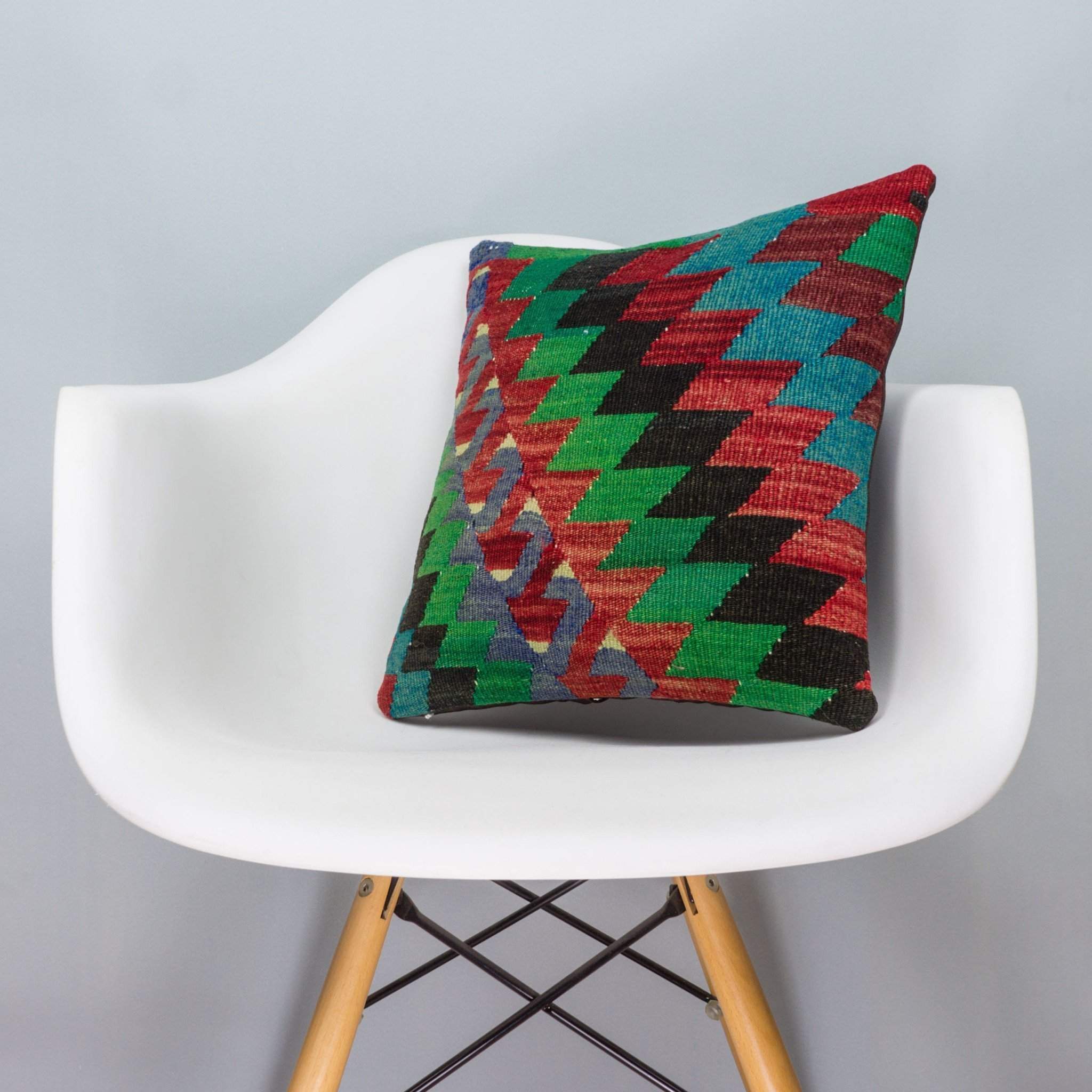 Chevron Multi Color Kilim Pillow Cover 16x16 3305 - kilimpillowstore
- 1