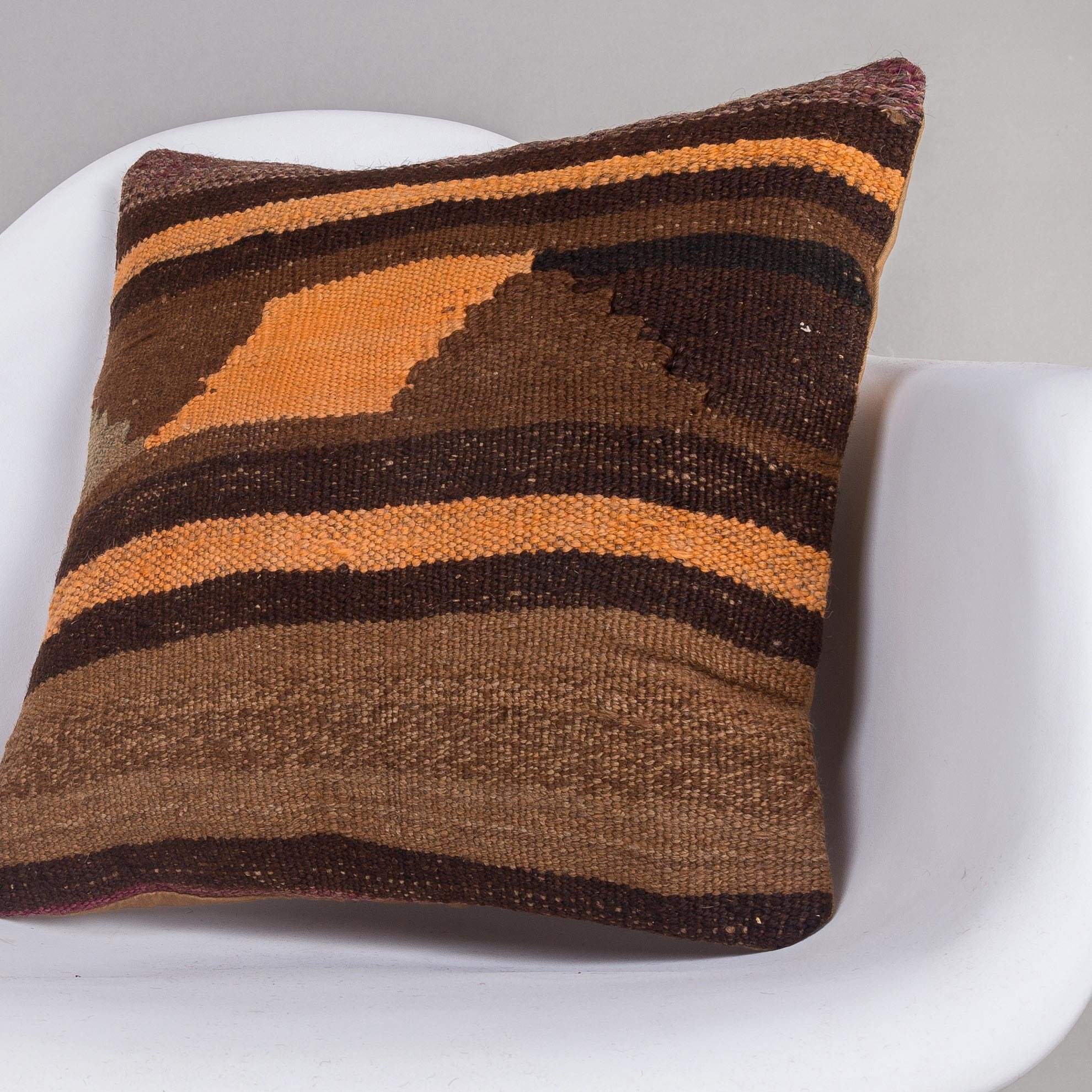 Geometric Brown Kilim Pillow Cover 16x16 4671 - kilimpillowstore
- 2
