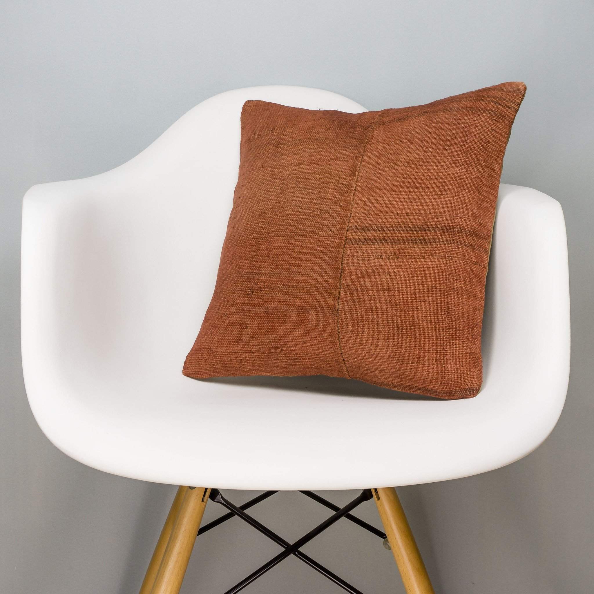 Plain Brown Kilim Pillow Cover 16x16 2941 - kilimpillowstore
- 1