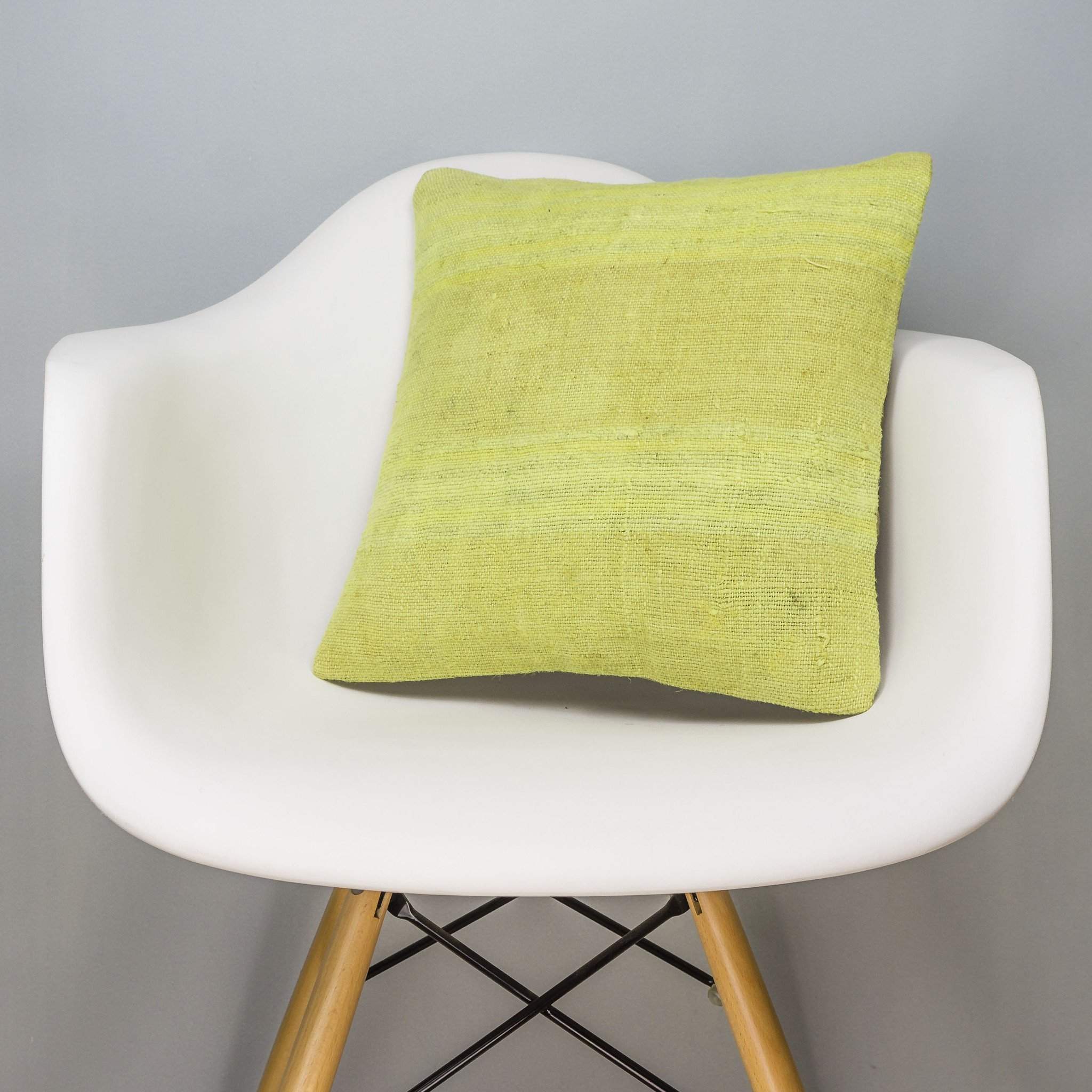 Plain Green Kilim Pillow Cover 16x16 2954 - kilimpillowstore
- 1