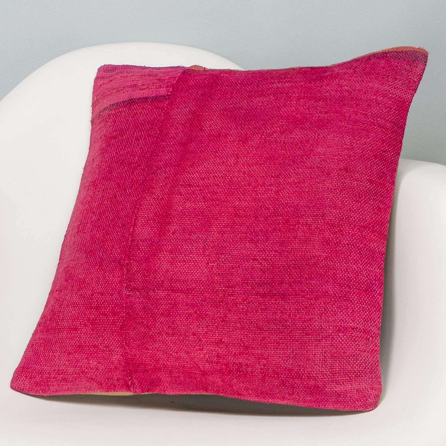 Plain Pink Kilim Pillow Cover 16x16 3025 - kilimpillowstore
- 2