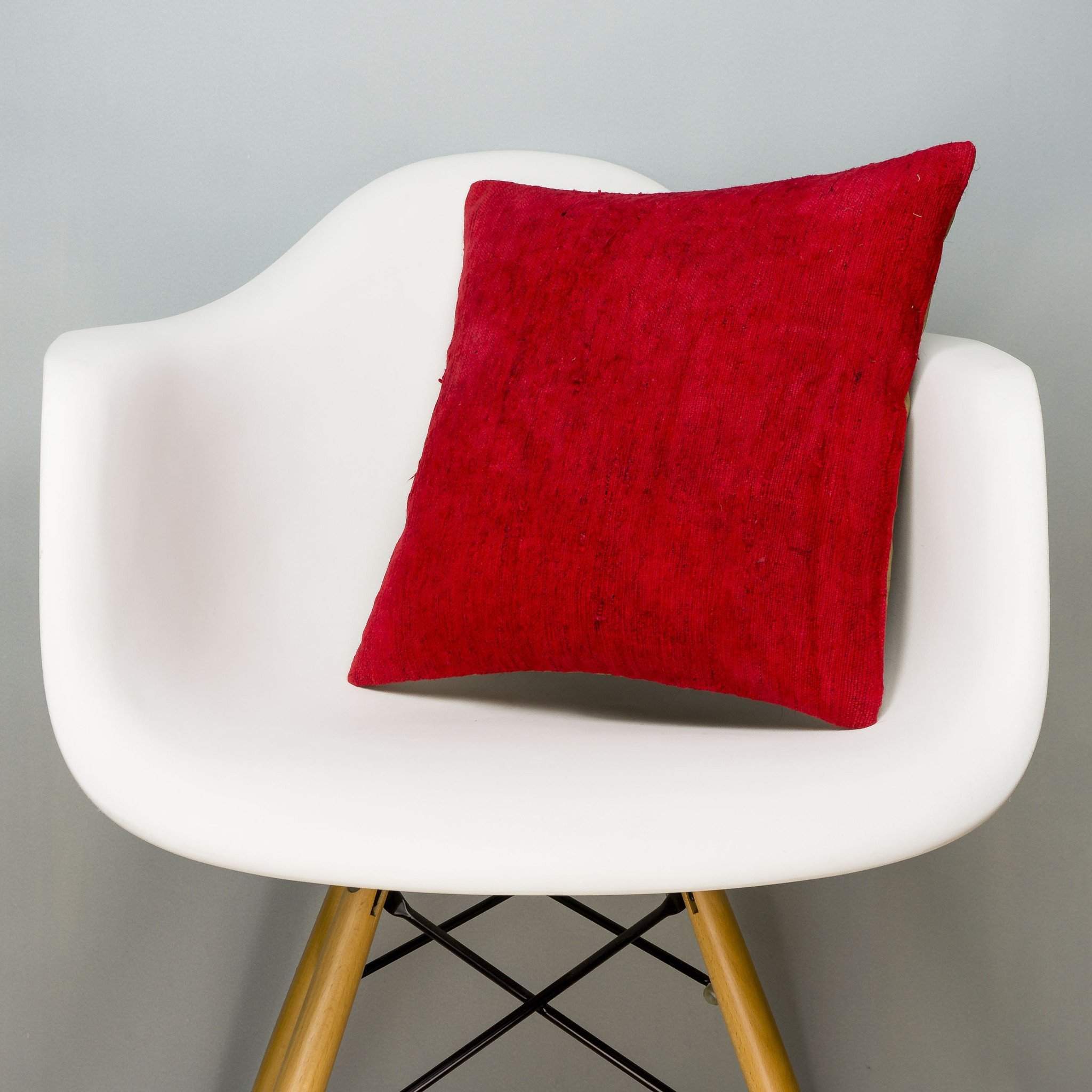 Plain Red Kilim Pillow Cover 16x16 2884 - kilimpillowstore
- 1