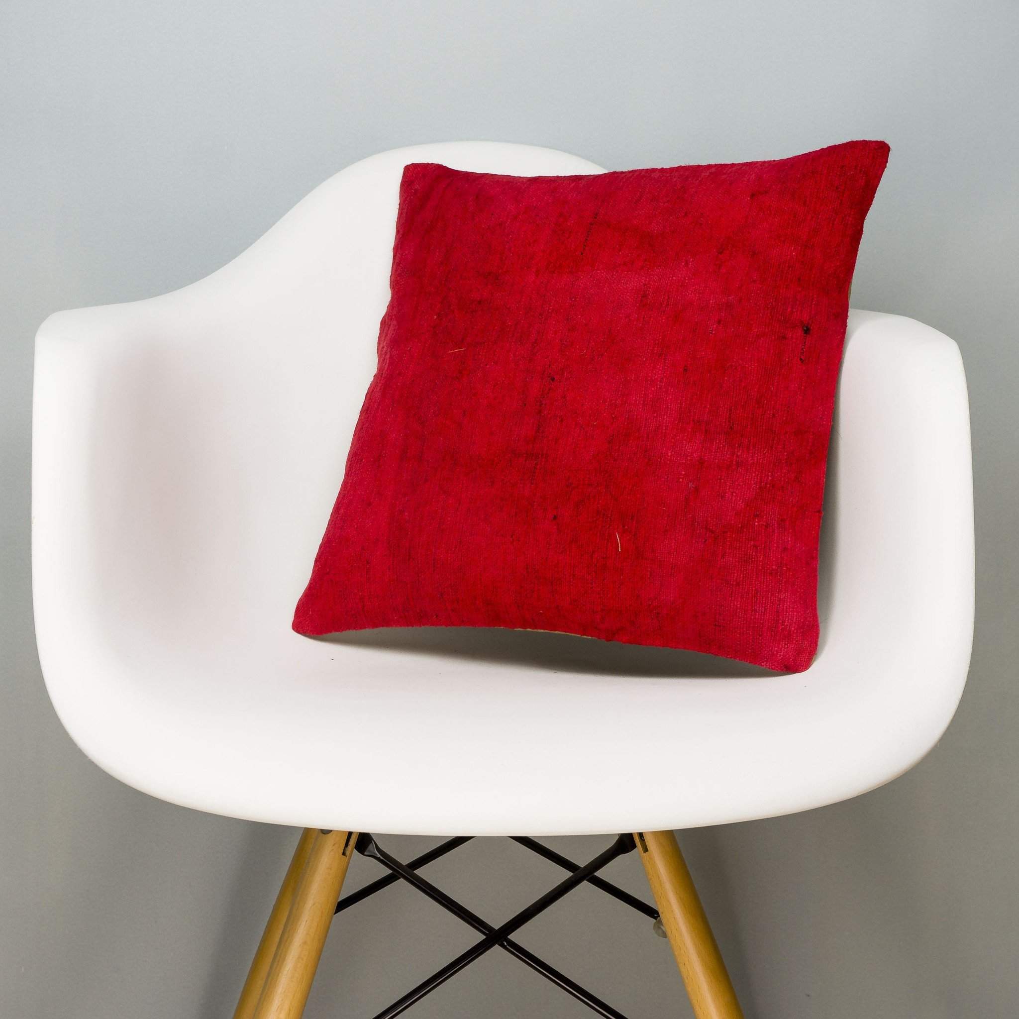 Plain Red Kilim Pillow Cover 16x16 2900 - kilimpillowstore
- 1