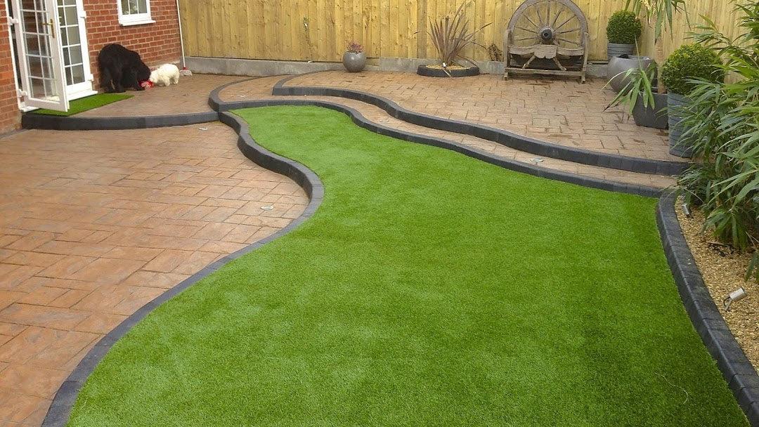 Artificial Turf Models and Decorative Applications