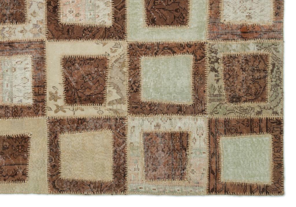 Apex patchwork carpet beige 21042 197 x 284 cm