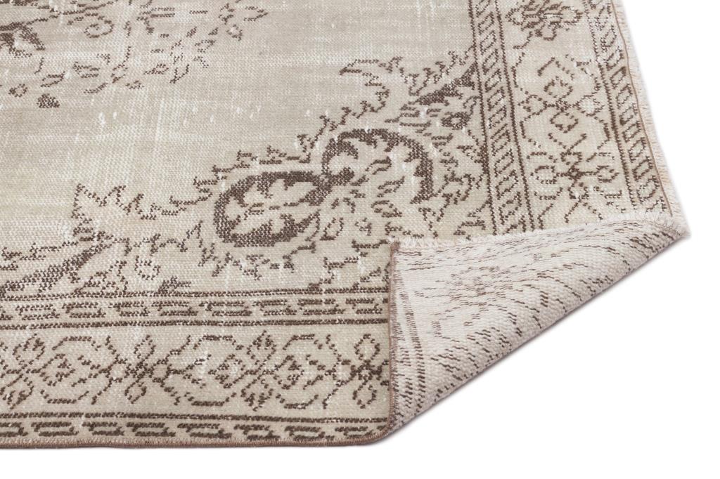 Apex Vintage Carpet Beige 16676 164 x 290 cm