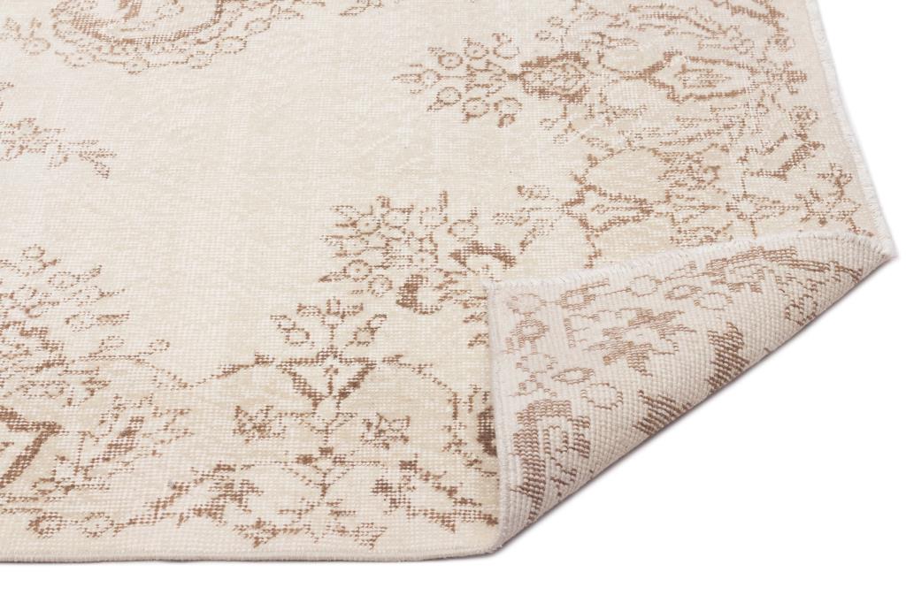 Apex Vintage Carpet Beige 16709 177 x 303 cm