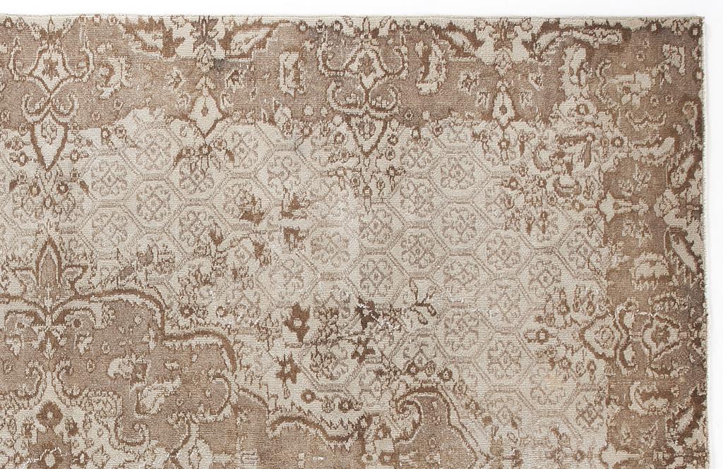 Apex Vintage Carpet Beige 5570 199 x 294 cm