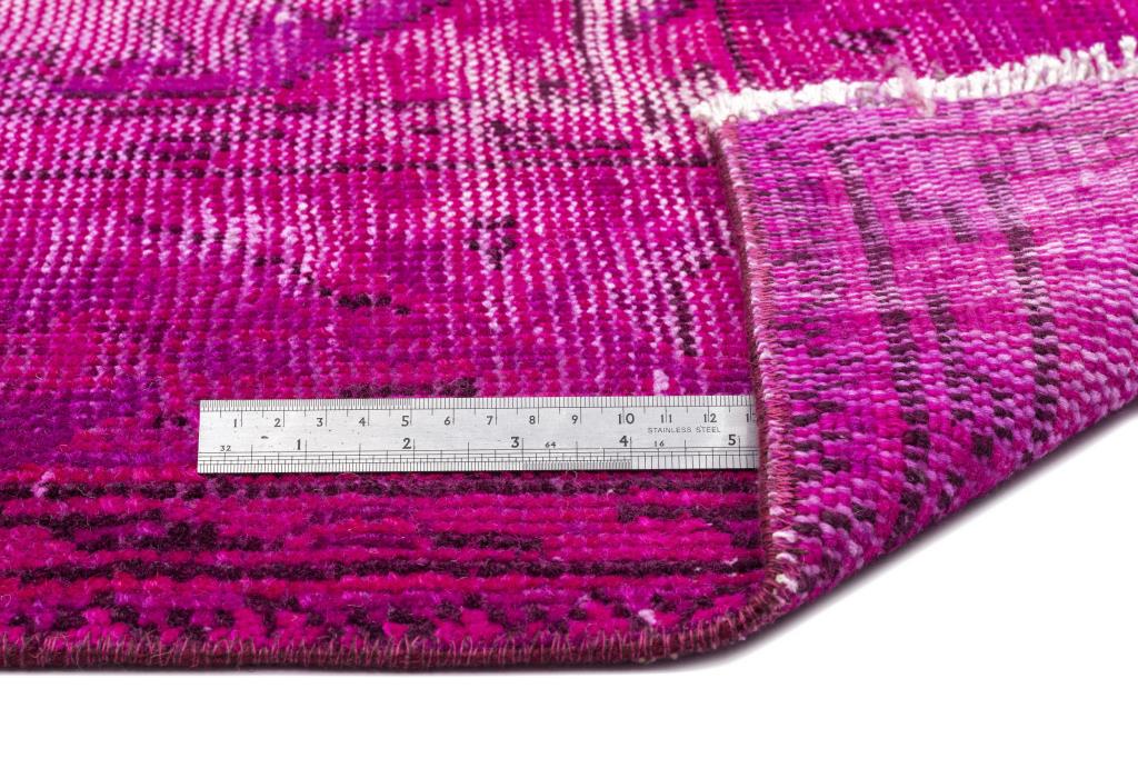 Apex Vintage Carpet Fuchsia 10806 179 x 300 cm