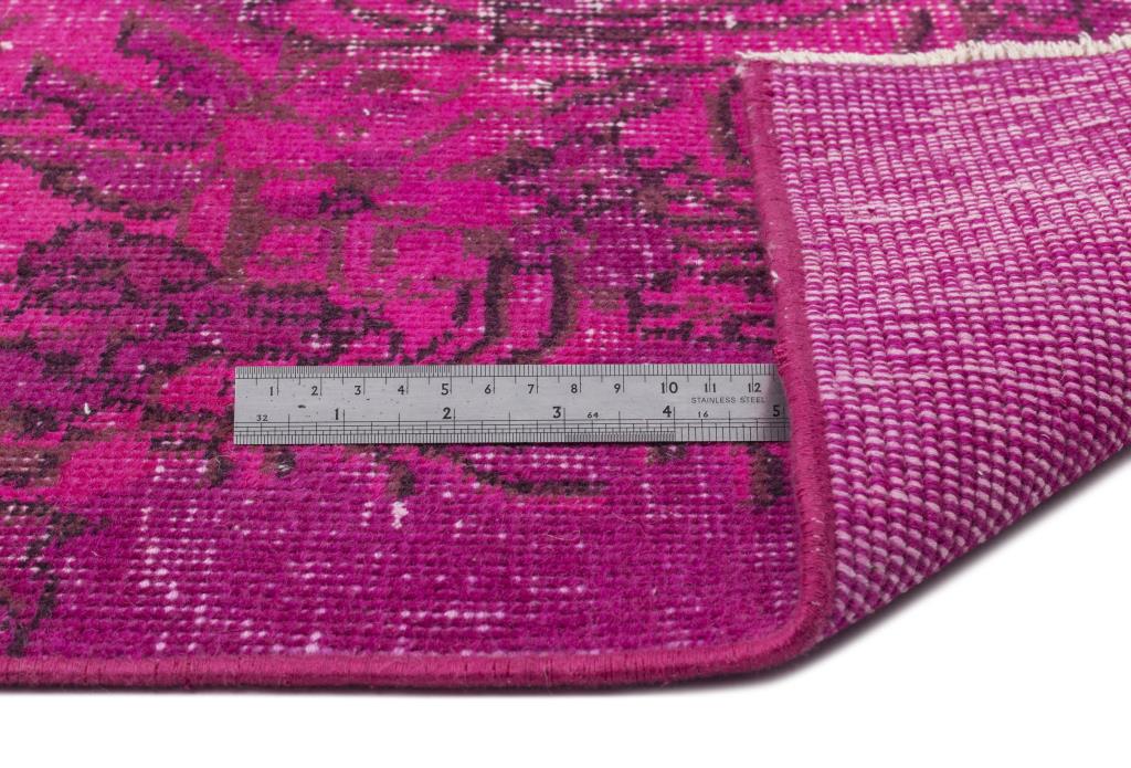Apex Vintage Carpet Fuchsia 12062 164 x 290 cm