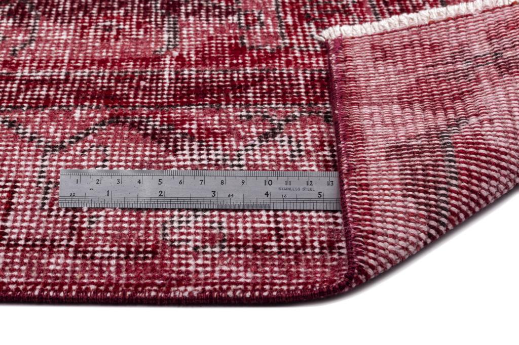 Apex Vintage Carpet Red 10481 165 x 306 cm