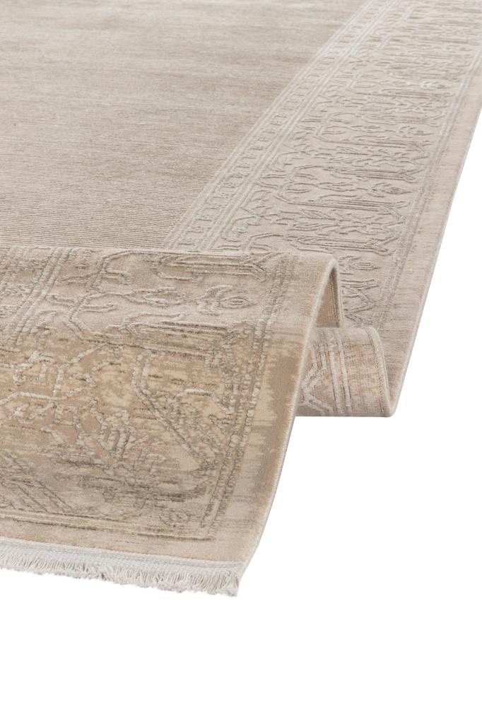 Aura 2855 Cream Machine Made Rug
