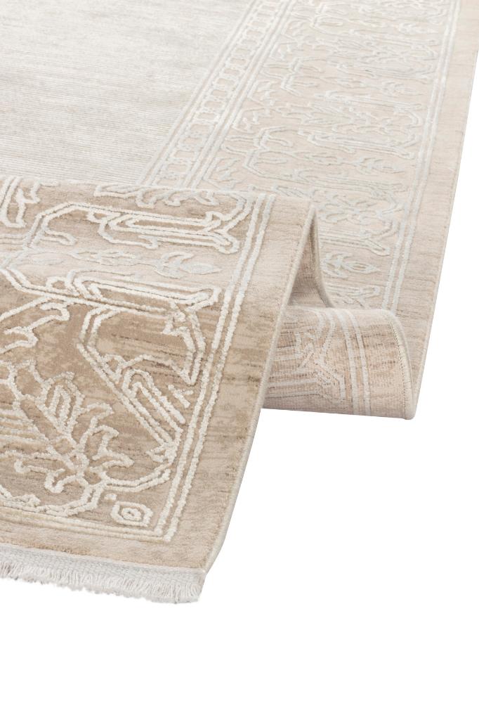 Aura 2855 Cream Machine Made Rug