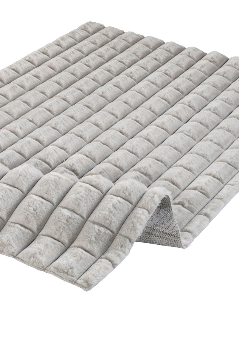 Diamante 7005 Grey Decorative Rug