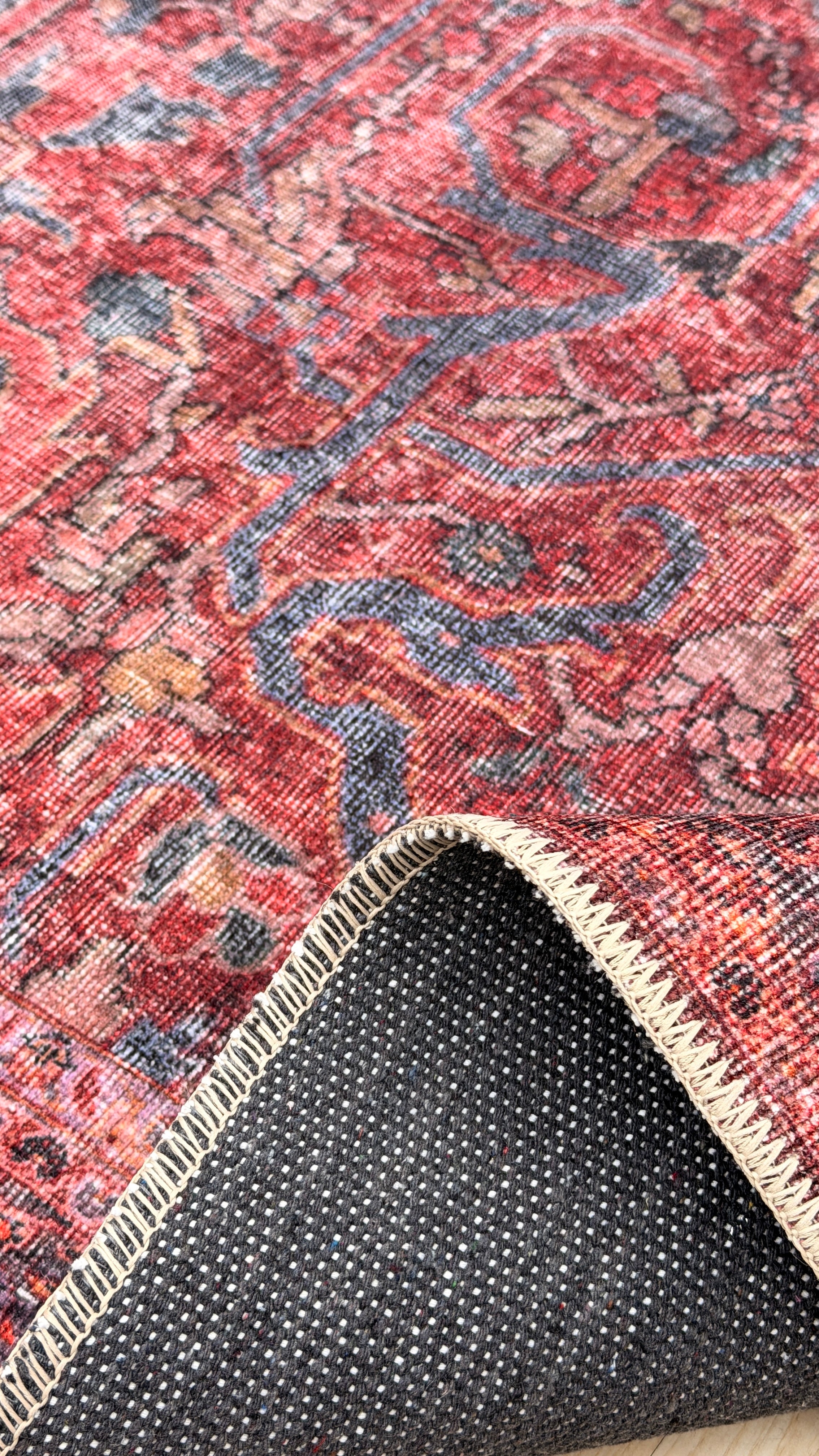 Velora 3035 - Decorative Machine-Woven Rug