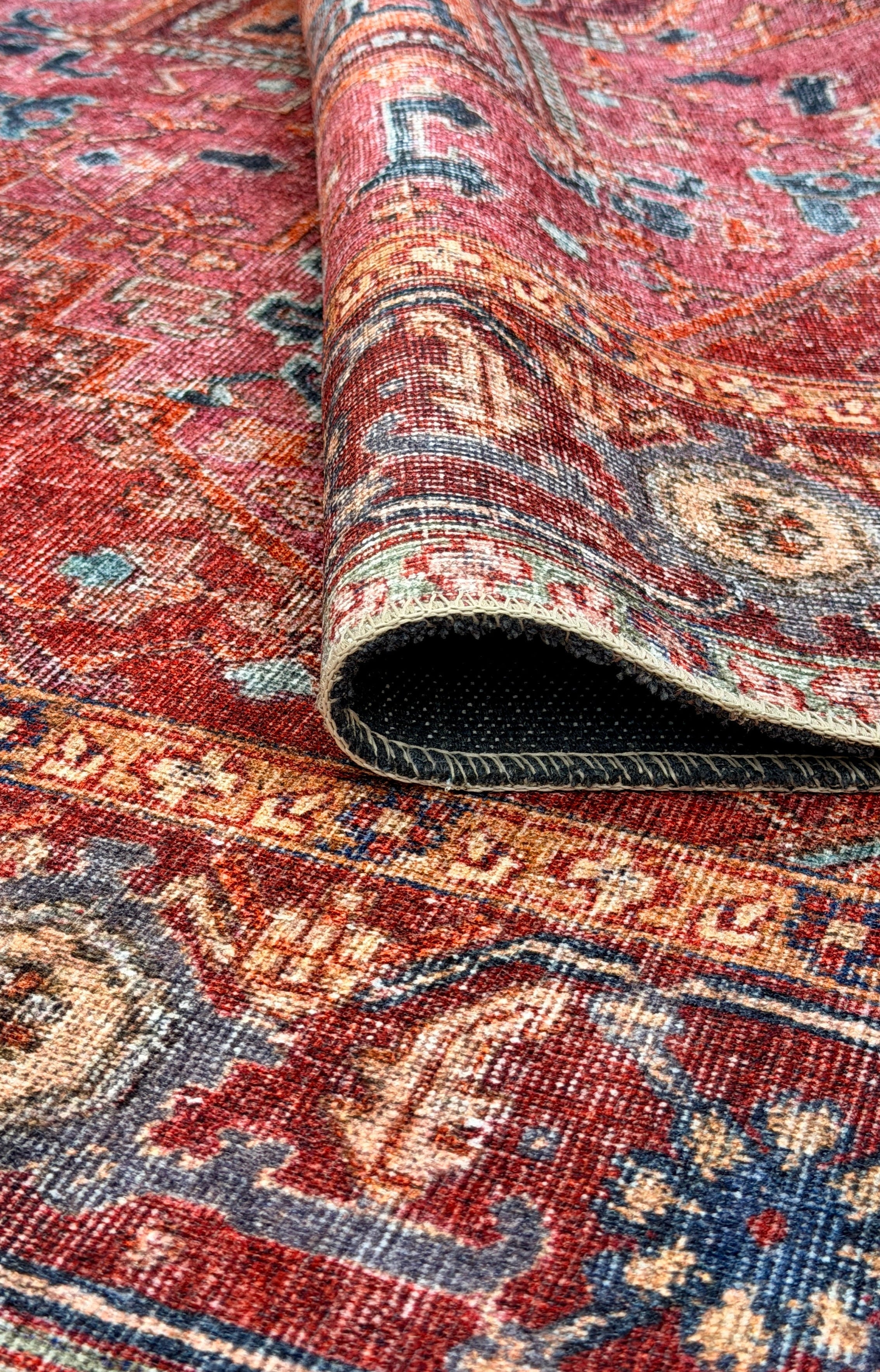 Velora 3038 - Decorative Machine-Woven Rug
