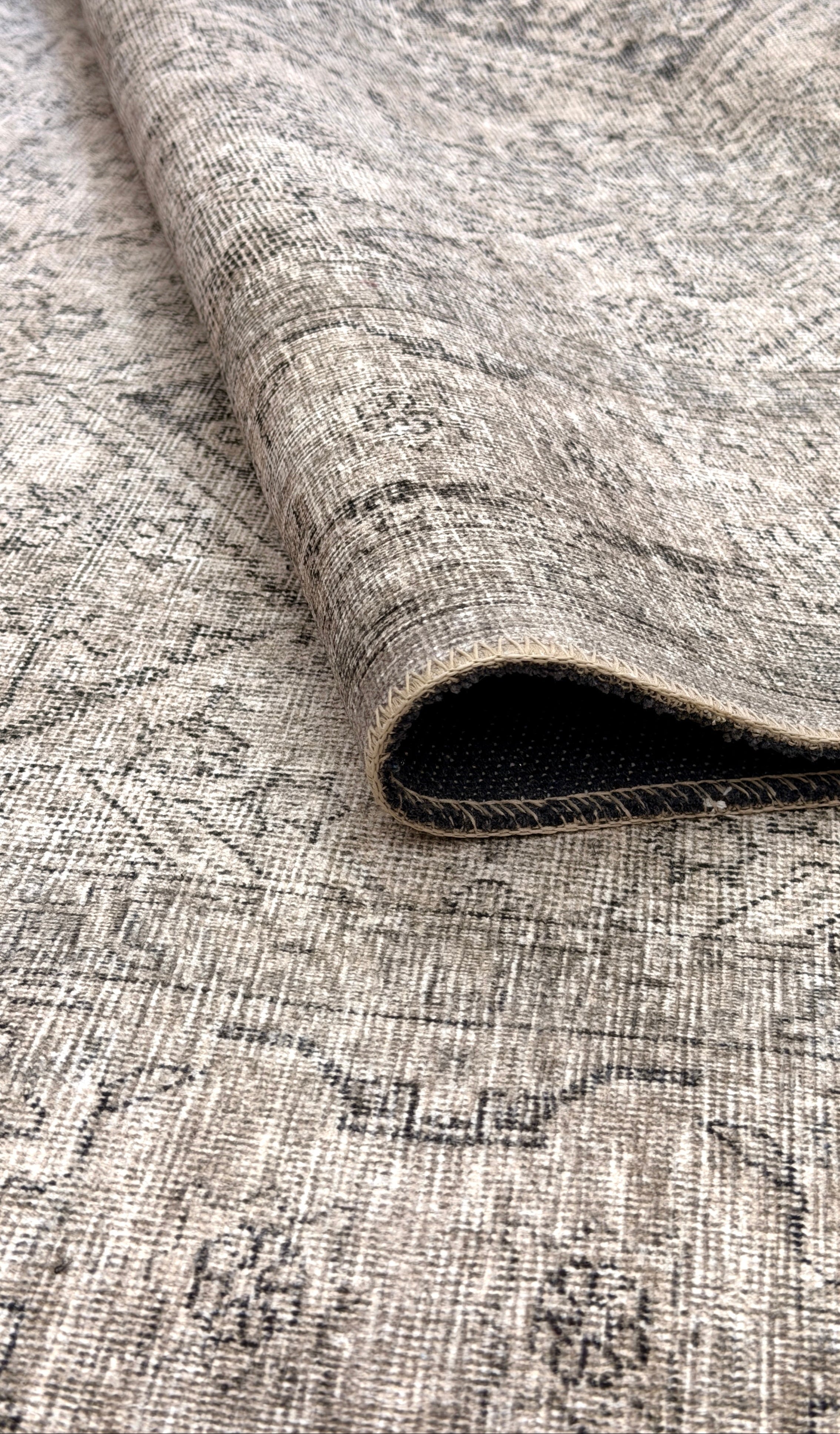 Velora 3039 - Decorative Machine-Woven Rug