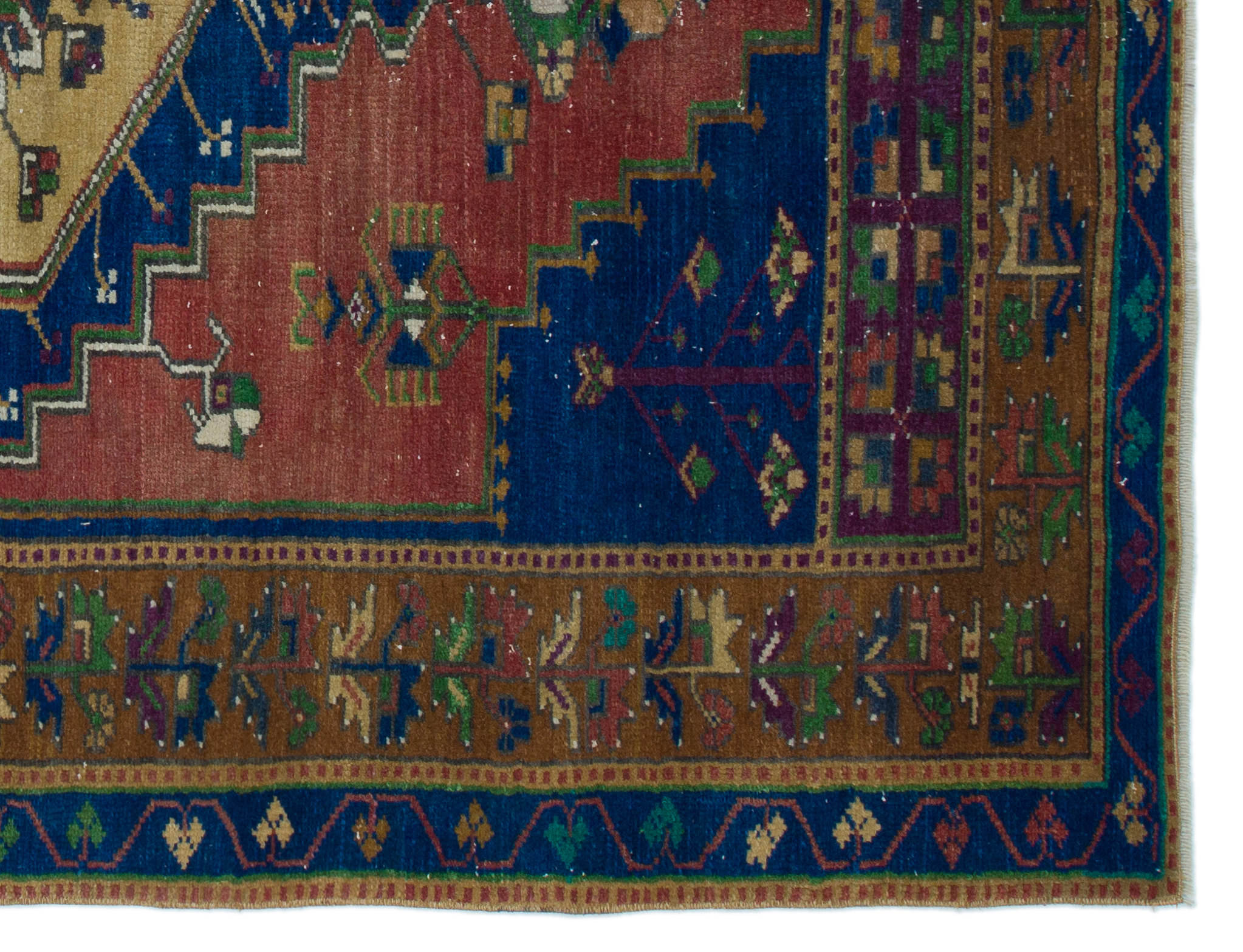 Natural Anatolium Turkish Vintage Rug 4'4'' x 5'9'' ft 133 x 175 cm